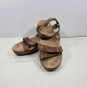 Vionic Womens Sandal Kanyan 9m Adjustable Straps